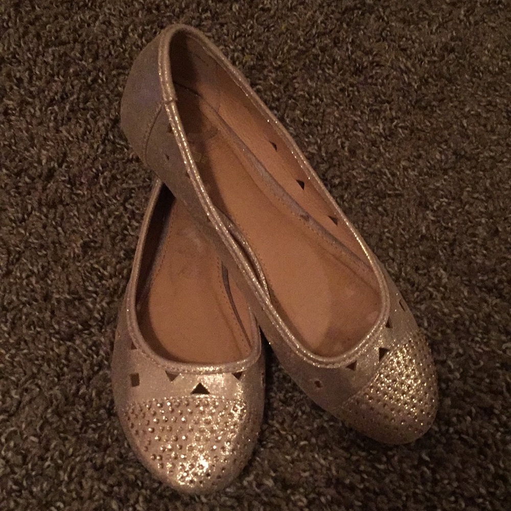 Gold Cutout Flats